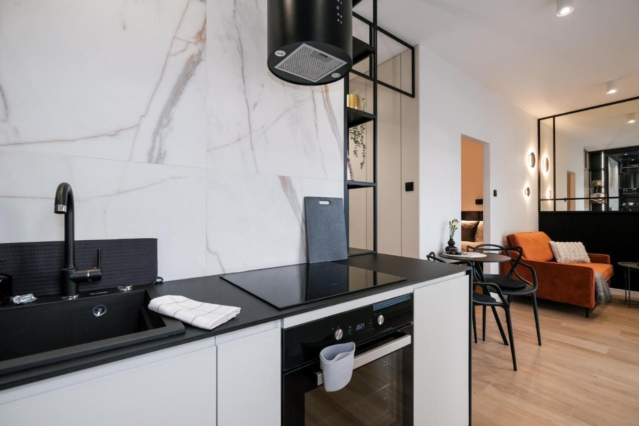 City Mood Apartamenty Lodz Fabryczna 450M Wszystko Nowe Exterior foto
